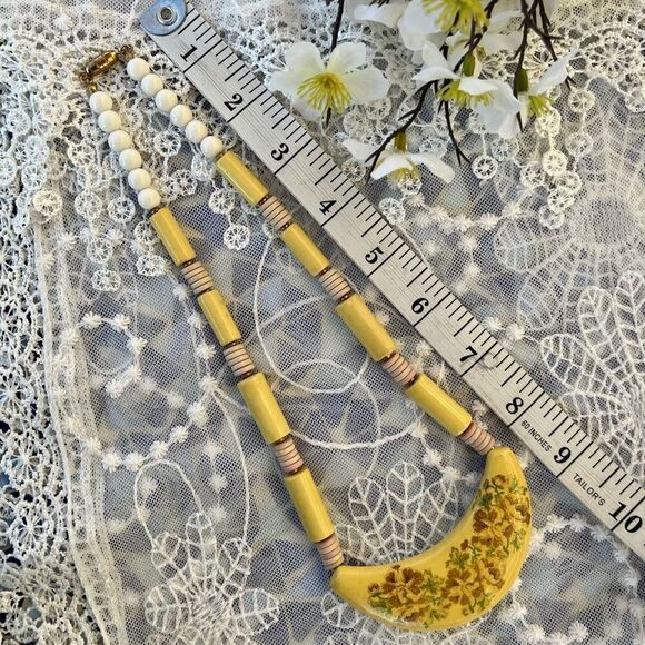 Vintage 70’s Painted Transfer Enamel Necklace - Picture 10 of 12